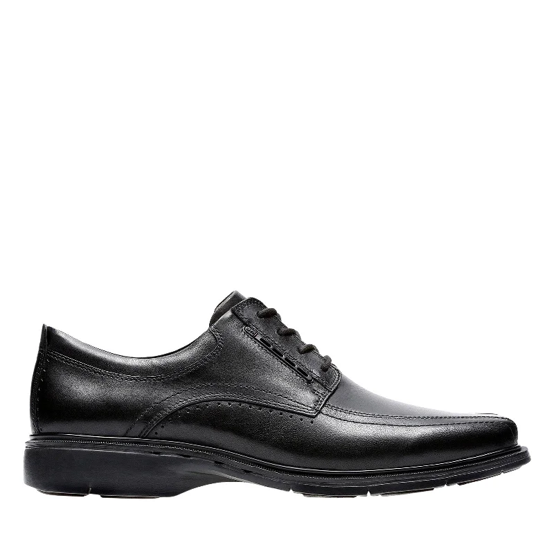 Clarks Un.Kenneth 26086093 Mens Black Narrow Leather Oxfords Casual Shoes