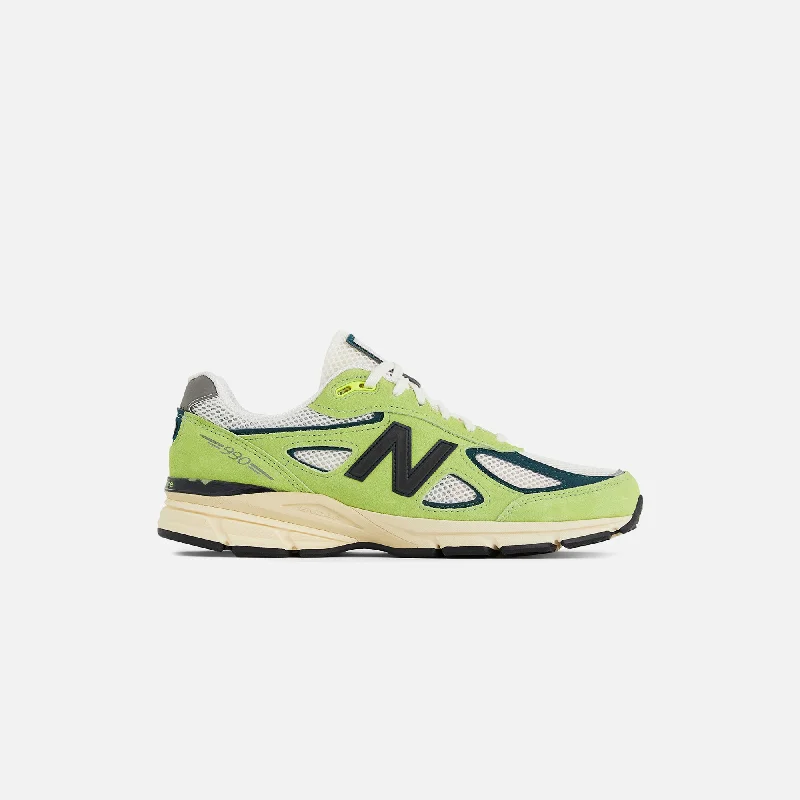 New Balance Made in USA 990v4 - Hi-Lite